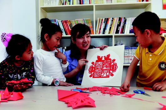“何以中国”甲骨文学术研讨会在郑州商代都城遗址博物院举行
